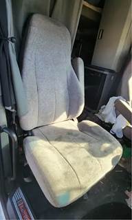Kenworth T680 Right Seat