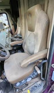 Kenworth T680 Left Seat