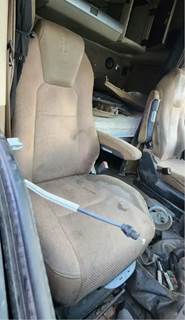 Kenworth T680 Right Seat