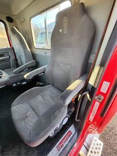 Kenworth T680 Left Seat