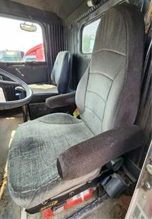 Kenworth T800 Left Seat