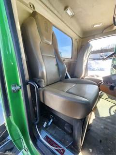 Kenworth T880 Right Seat