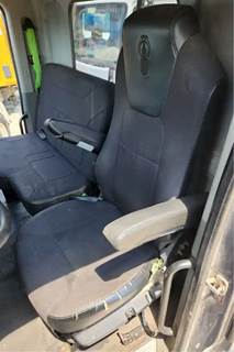 Kenworth T880 Left Seat