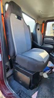 Mack Anthem Right Seat