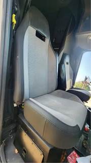 Mack Anthem Right Seat
