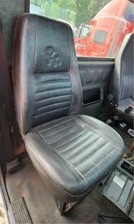 Mack CH613 Right Seat