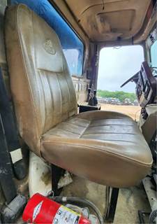 Mack Granite CV713 Right Seat for a 2006 Mack CV713 Granite