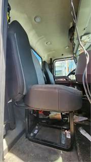 Mack Pinnacle Right Seat