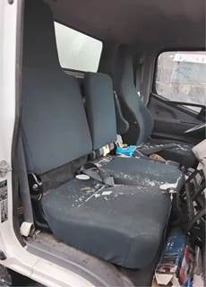 Mitsubishi FEC52S Right Seat