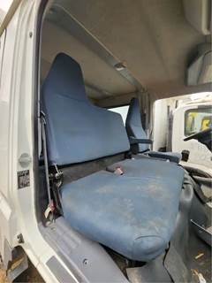 Mitsubishi FEC72W Right Seat