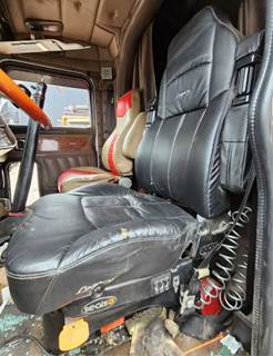 Peterbilt 379 Left Seat