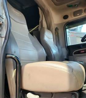 Peterbilt 386 Right Seat