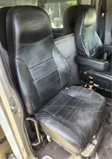 Peterbilt 389 Right Seat