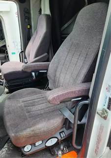 Peterbilt 579 Left Seat