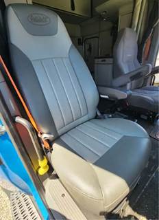 Peterbilt 579 Right Seat