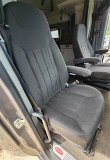 Peterbilt 579 Right Seat