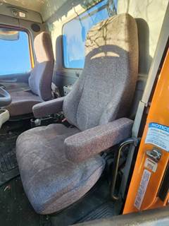 Peterbilt 579 Left Seat