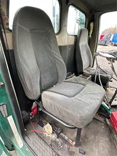 Sterling A9500 Right Seat