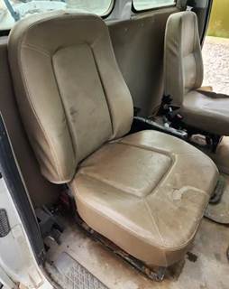Sterling L9500 Right Seat