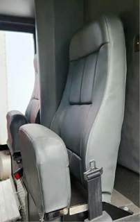 Sutphen Left Seat for a 2001 Sutphen Firetruck