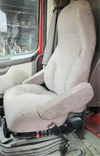 Volvo VNL Right Seat