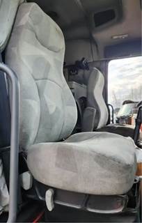 Volvo VNL Right Seat