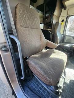 Volvo VNL Right Seat