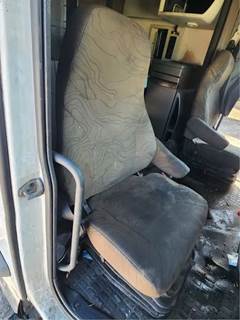Volvo VNL Right Seat