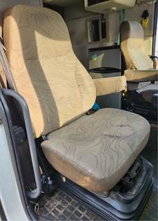 Volvo VNL Right Seat
