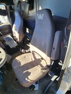 Western Star 4900SA Left Seat for a 2012 Western Star 4900 SA