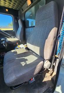 Western Star 4900SA Left Seat for a 2007 Western Star 4900 SA