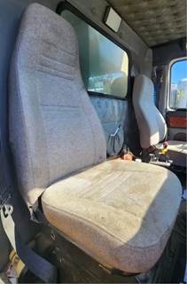 Western Star 4900SA Right Seat for a 2007 Western Star 4900 SA