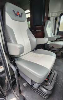 Western Star 5700 Right Seat