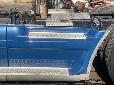 Freightliner Cascadia 125 Fairing