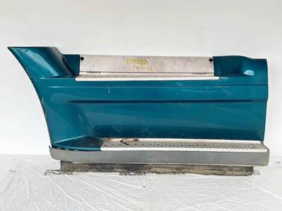 Freightliner Cascadia 125 Left Fairing