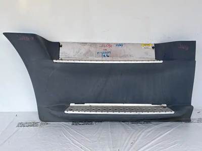 Freightliner Cascadia 125 Left Fairing