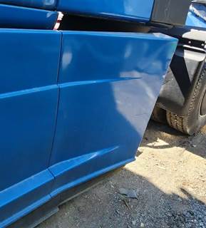 Freightliner Cascadia 126 Left Fairing