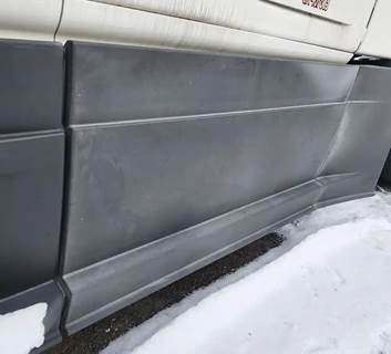 Freightliner Cascadia 126 Left Fairing