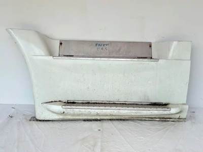 Freightliner Cascadia 126 Left Fairing