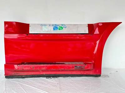 Freightliner Cascadia 126 Right Fairing