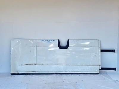 Freightliner Cascadia 126 Right Fairing