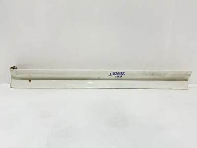 Freightliner Cascadia 132 Right Fairing