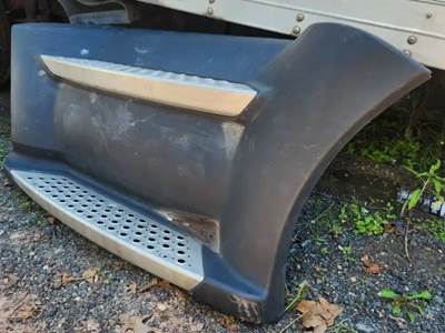 Kenworth T680 Right Fairing