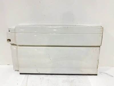 Volvo VNL Left Fairing