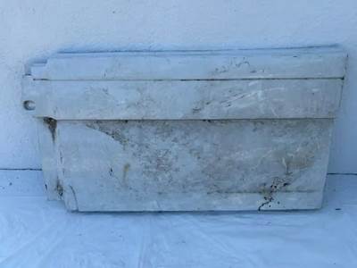 Volvo VNL Left Fairing