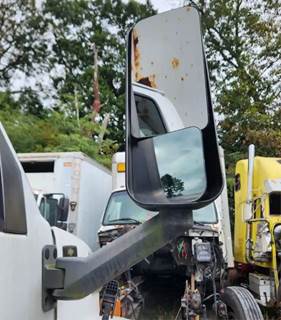 Chevrolet C6500 Right Side View Mirror