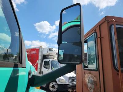Chevrolet C7500 Right Side View Mirror