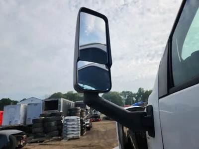 Chevrolet C7500 Left Side View Mirror