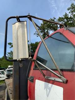 Chevrolet Right Side View Mirror for a 1990 Chevrolet C70 Kodiak