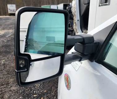 Chevrolet Silverado 5500HD Left Side View Mirror